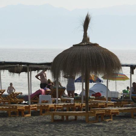 Malaga Paradise Beach Torre de Benagalbon Exteriér fotografie